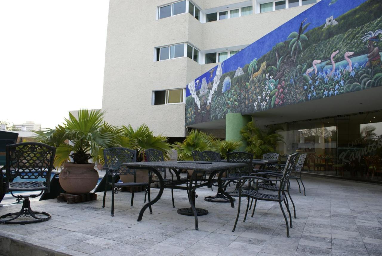 Hotel Los Aluxes Mérida Extérieur photo