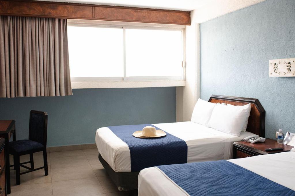 Hotel Los Aluxes Mérida Extérieur photo