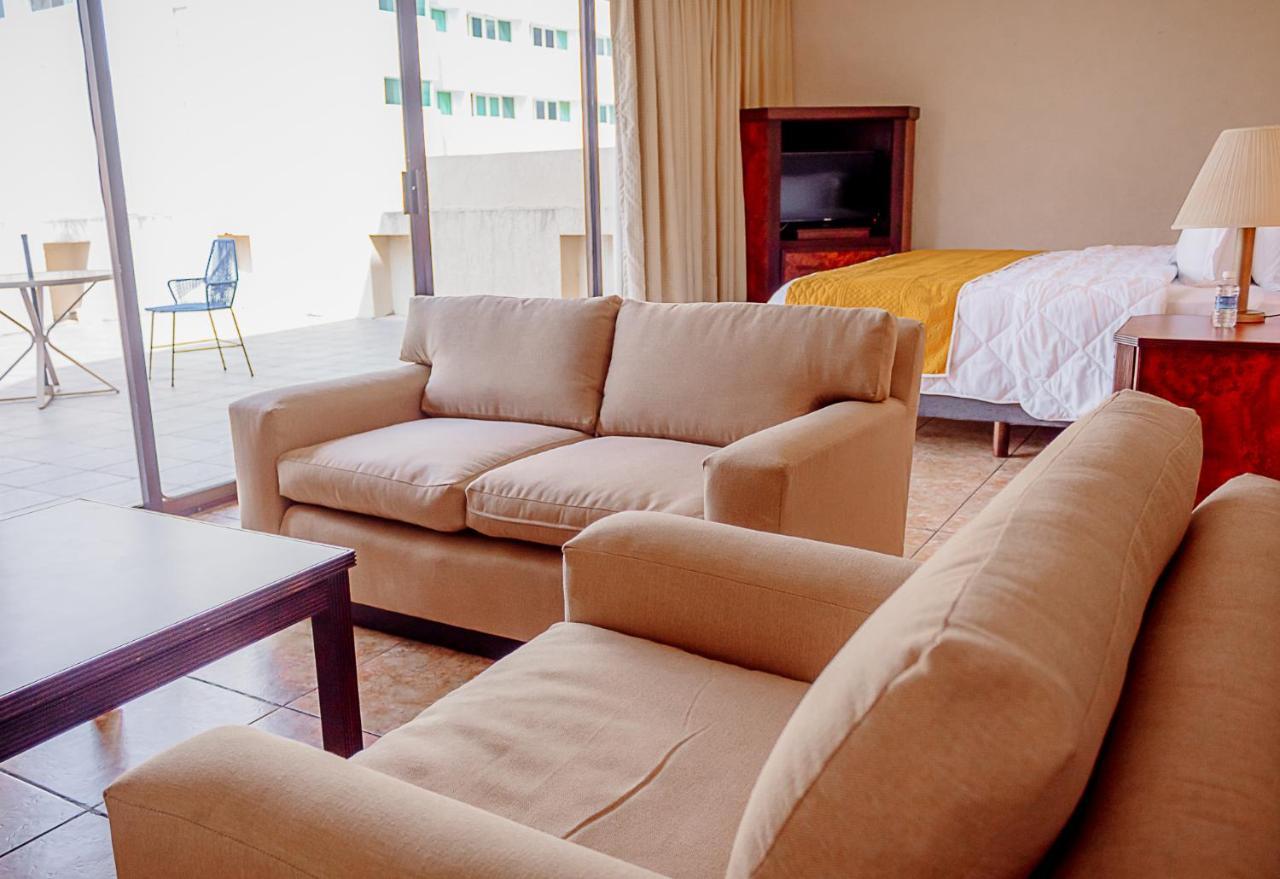 Hotel Los Aluxes Mérida Extérieur photo