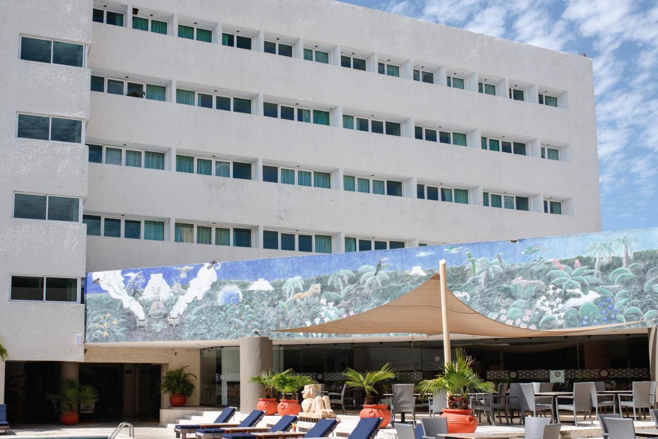 Hotel Los Aluxes Mérida Extérieur photo