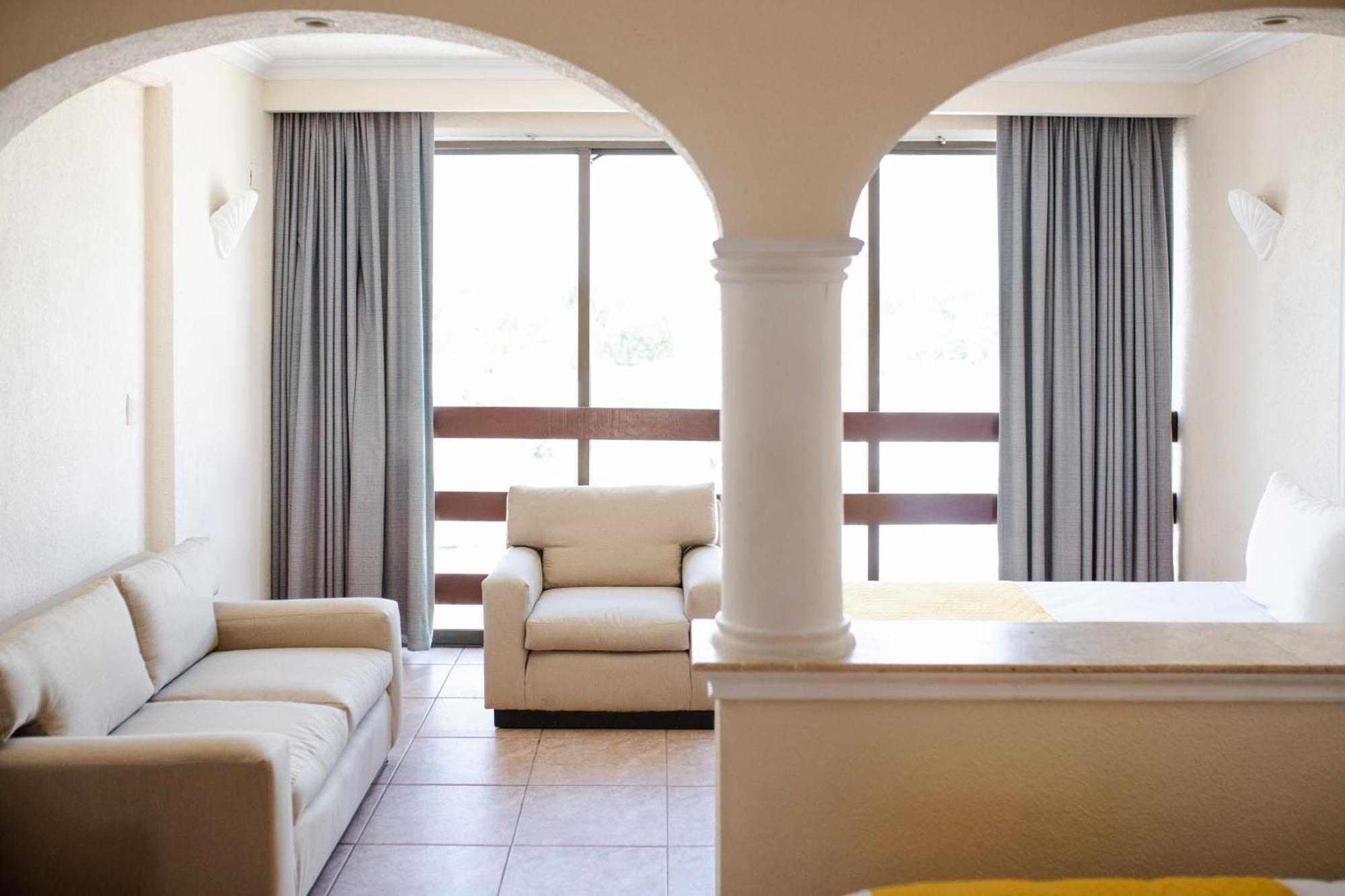Hotel Los Aluxes Mérida Extérieur photo